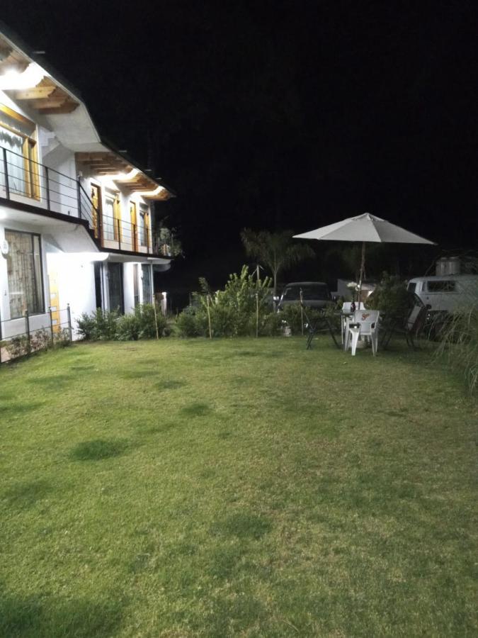 Hotel San Carlos Valle de Bravo Luaran gambar