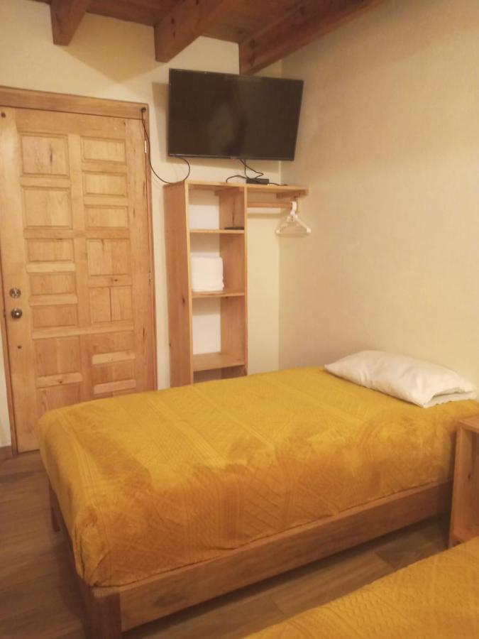 Hotel San Carlos Valle de Bravo Luaran gambar